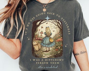 Vintage Alice Alice nel Paese delle Meraviglie Camicia Libro Camicia Cose libresche Alice nel Paese delle Meraviglie Camicia letteraria Camicia da lettura Light Academia