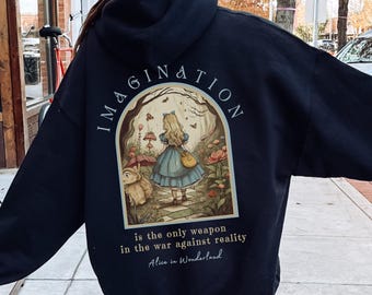 Sudadera con capucha de Alicia en el país de las maravillas Todos estamos locos aquí Camiseta de Alicia en el país de las maravillas Goblincore Camiseta de poeta Sudadera con capucha del Sombrerero Loco Sudadera con capucha de Dark Academia Bookish