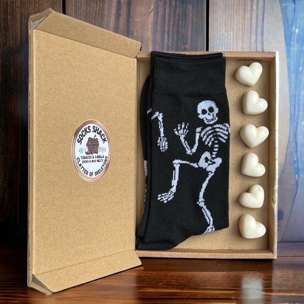 Herrenknochen Klappern Von Tanzenden Skeletons Socken und handgemachte Sojawachs schmilzt Boxed Geschenkset Duft der Wahl Kostenlose P + P UK Eco Verpackung