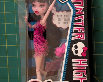 Monster High Dead Tired Draculaura (Nightie) 2012