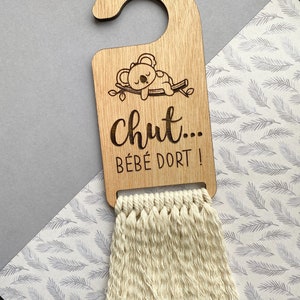 Türplakat "Chut Baby schläft" Koala, Holz und Makramee