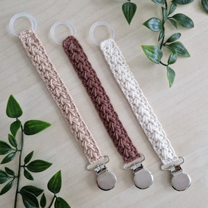 PATTERN: Crochet pacifier clip Ellie, PDF-pattern in english (US terms)