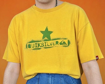 Vintage Quiksilver Graphic T-Shirt Surf Star Logo Spellout Print Cotton Crewneck Short Sleeve Oversized Summer Holiday Retro Grunge 90s Y2K