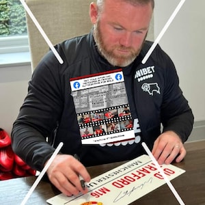 Wayne Rooney signed metal Road sign.