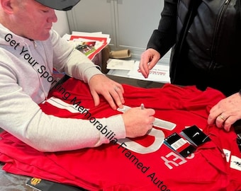 Wayne Rooney gesigneerde Manchester United-shirts
