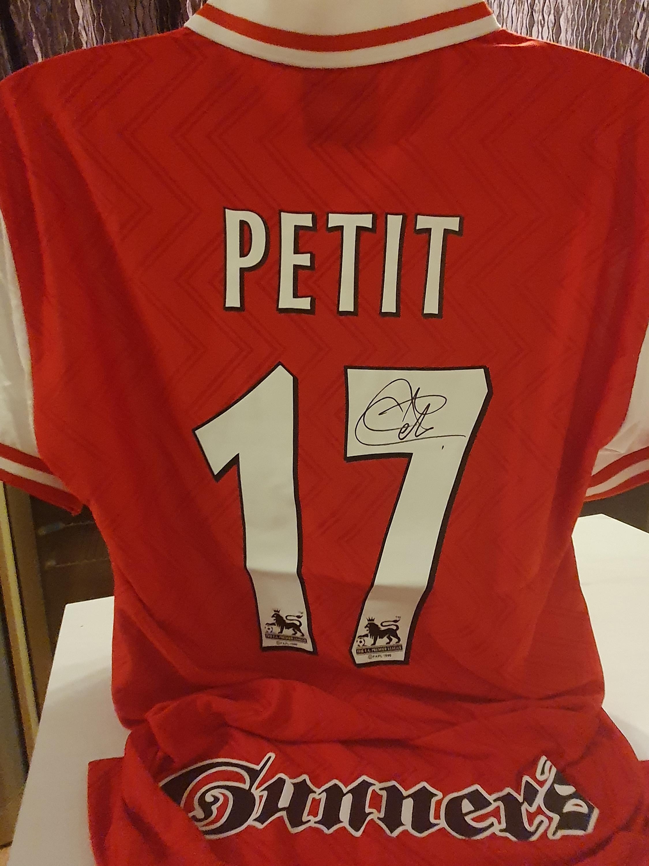 アーセナル サイン入りシャツ Mサイズ エマニュエル・プティのサイン入りアーセナルシャツ、 - Etsy 日本