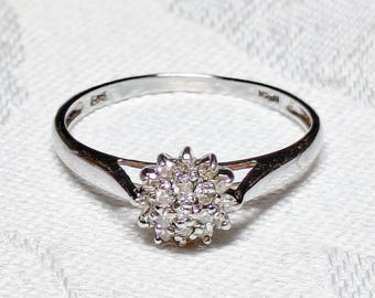 9ct white gold 18 diamond cluster ring