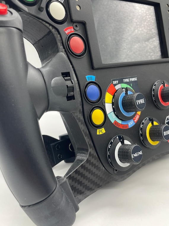 レッドブルF1ステアリングホイール3Dモデル - シミュレーション