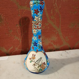 Emaux de longwy  France  Très beau grand vase Soliflore  à décor d'oiseau , 2 cartels , style  Napoleon III  victorian