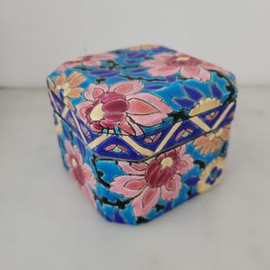 Candy Box   Emaux de longwy  France  Très belle bonbonnière , F1190 D5684   Napoleon III  victorian