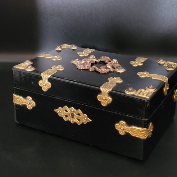 Boîte à Bijoux Napoléon – Porcelaine De Luxe – France – Occasion