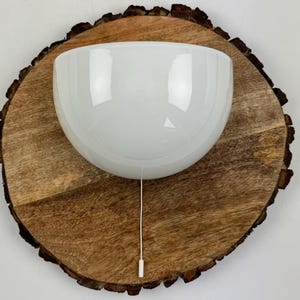 Vintage Postmodern Wall Lamp White Glass Pull Switch 90s Bathroom Lamp E27