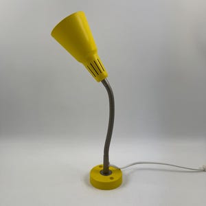 Ikea – Kvart gelbe Wandlampe – Design von Knut und Marianne Hagberg – 1990er Jahre
