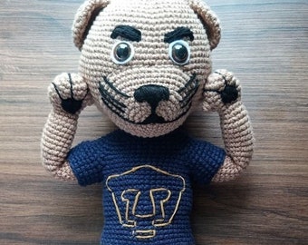 PUMA GOYO AMIGURUMI 35 cm. Finished physical product.