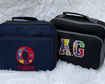 Personalisierte Lunchbag • Gestickte Initiale und Name Lunchbox • Schnelle Lieferung