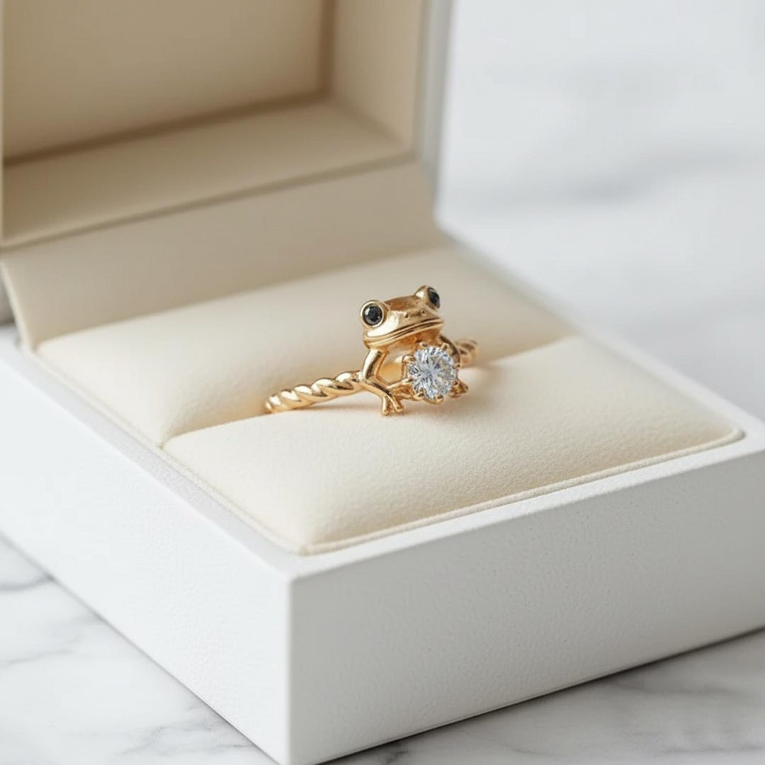 Cute Frog Promise Ring, Dainty Moissanite Diamond Frog Ring, Twisted ...
