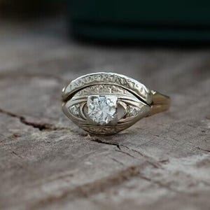 Three Stone Art Deco Ring Set, Vintage Inspired Edwardian Ring Set, Round Moissanite Diamond Wedding Ring Set, Minimalist Retro Jewelry