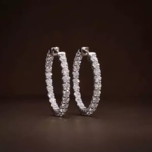 Innen Außenseite Huggie Ohrring, Runder Moissanite Diamant Creolen, 14K Weißgold Clip Auf Ohrring, Hochzeit Ohrring für Sie