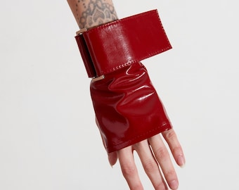 Fingerless Gloves/Motorcycle Driving Gloves (handmade in Berlin, vegan leather, unisex, 2 colors) / raving gloves