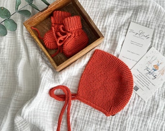 Organic Cotton Knitted Baby Hat & Booties Set