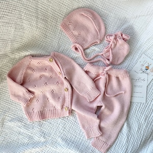 Knit Newborn Baby Girl Outfit: Organic Cotton Baby Girl Clothes, Coming Home Outfit Set, Knit Newborn Outfit