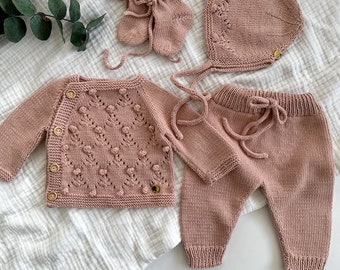 Hand Knit Organic Cotton Baby Outfit: Newborn Homecoming Set
