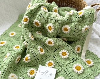 Handmade Crochet Daisy Baby Blanket, Hypoallergenic Cotton, Baby Shower Gift