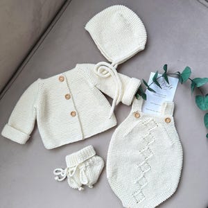 Hand Knit Organic Cotton Newborn Outfit: Baby Coming Home Set, Newborn Baby Coming Home Outfit
