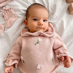 Newborn Baby Coming Home Outfit: Floral Embroidered Baby Sweater Set
