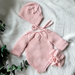 Knit Baby Girl Romper Set, Knit Baby Girl Outfit, Newborn Baby Girl Coming Home Outfit, Organic Cotton Baby Clothes, Newborn Photo Prop