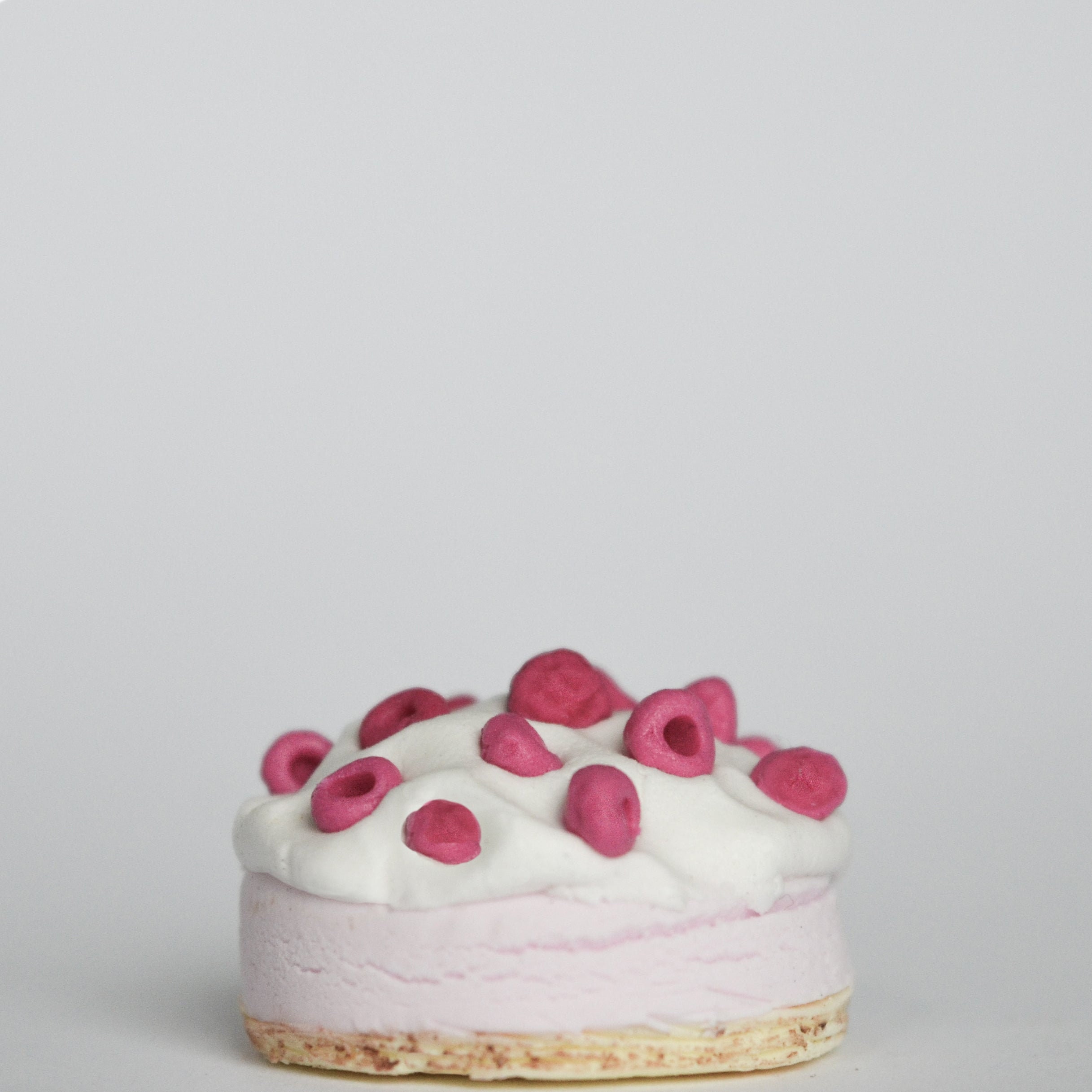 6127 Torte Kuchen "Erdbeer-Sahne" Miniatur für Puppenhaus Puppenstube 1:12 