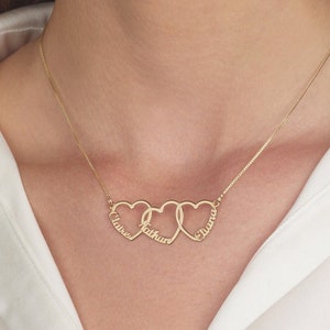 Colar com vários corações, colar personalizado para mamãe com nomes de crianças, colar com nome para mamãe, colar com coração de mãe, colar familiar personalizado