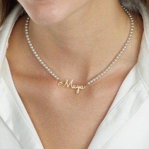Handmade Pearl Name Necklace, Personalized Pearl Name Necklace, Beaded Pearl Necklace Name, Name Necklace with Pearls, Girls Name Jewelry