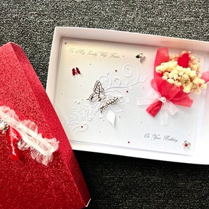 Luxury Handmade Personalised Birthday Card, 3D Dried Flower Birthday Card, Flower Bouquet Birthday Card  C424