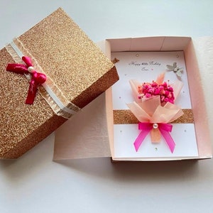 Carte d'anniversaire personnalisée de luxe faite main, carte d'anniversaire 3D fleurs séchées, carte d'anniversaire bouquet de fleurs C032