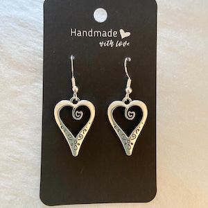 Earrings, Heart Earrings, 925 Sterling Silver Hypoallergenic back, Dangle Drop Earrings, Statment Jewellery, Earrings with Gift Box