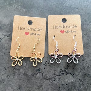Earrings, Daisy Earrings, 925 Sterling Silver Hypoallergenic back, Dangle Earrings, Flower Earrings, Silver Gold Dimonte Earrings Jewellery