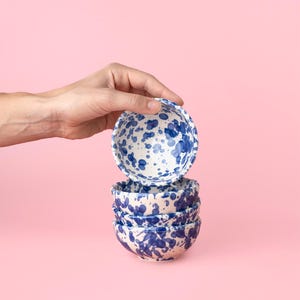 Handgemaakte mini keramische kommetjes (set van 4) - Blauw gespikkelde tapasschaaltjes - Perzië