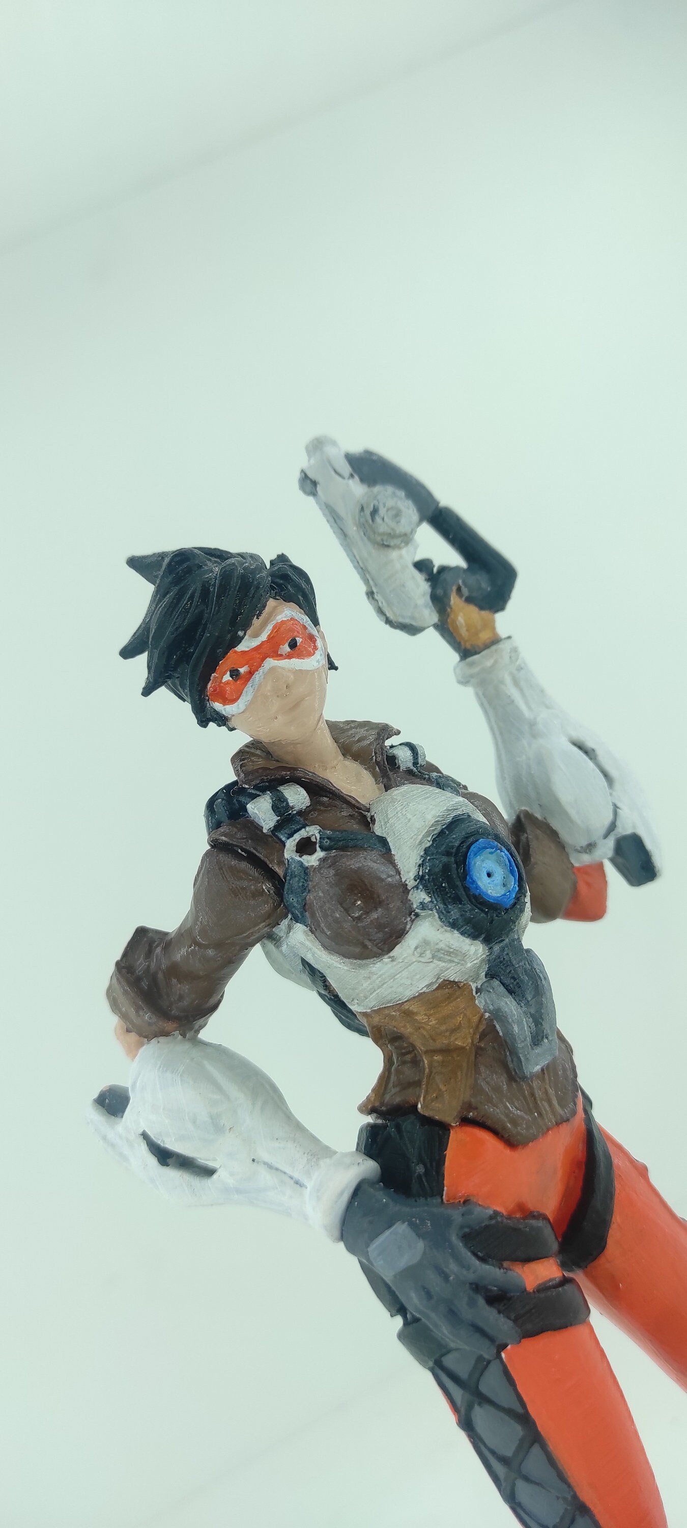 Tracer Custom Statue 1/3 1/4 fits Overwatch Painted Video Game Figure