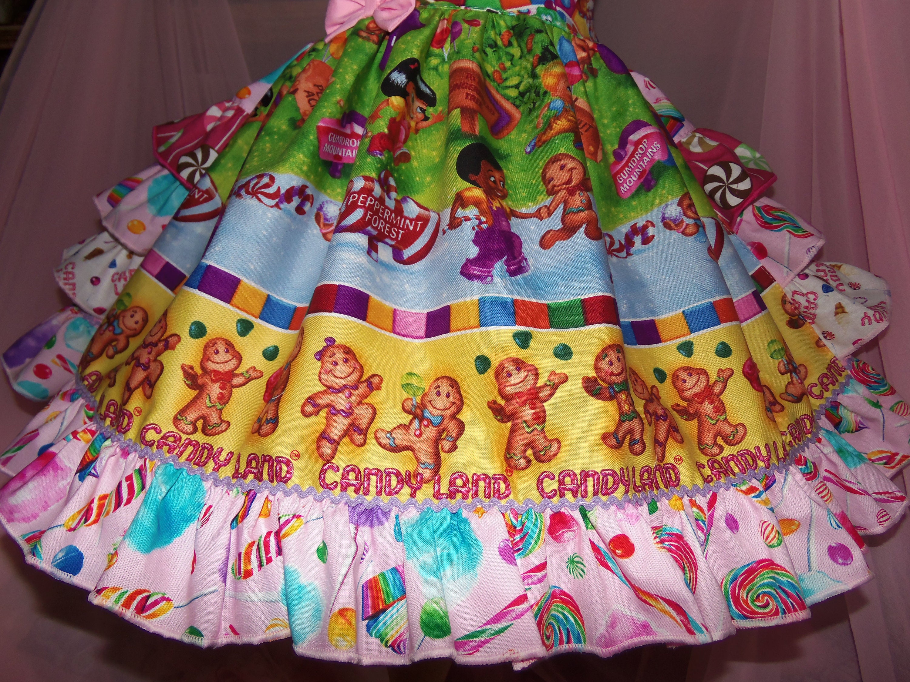 Candyland vintage fabric  Dress Size 4t ruffles