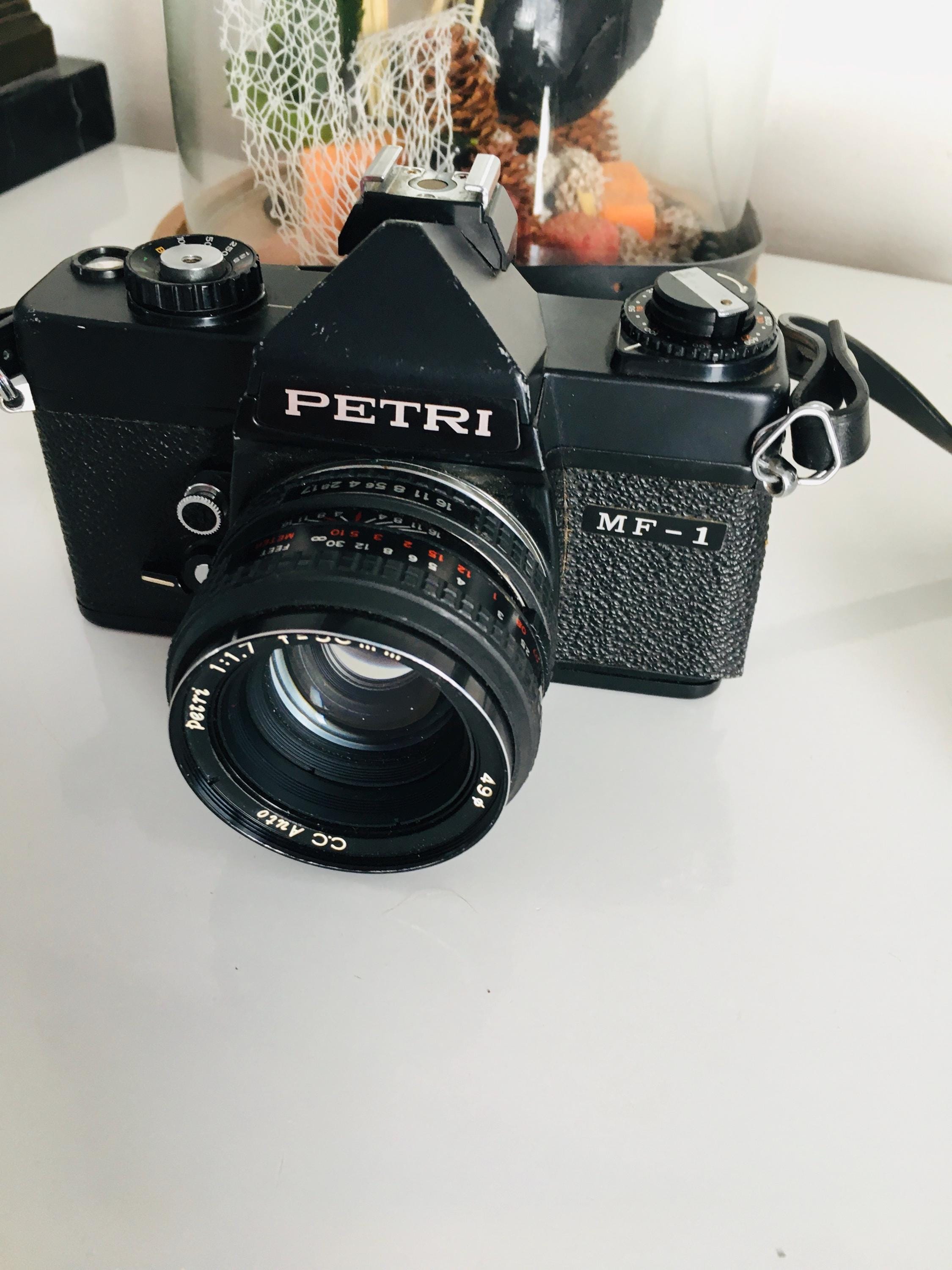 SLR 35 mm / PETRI FTE + CC AUTO PETRI f1.7 55mm / VINTAGE