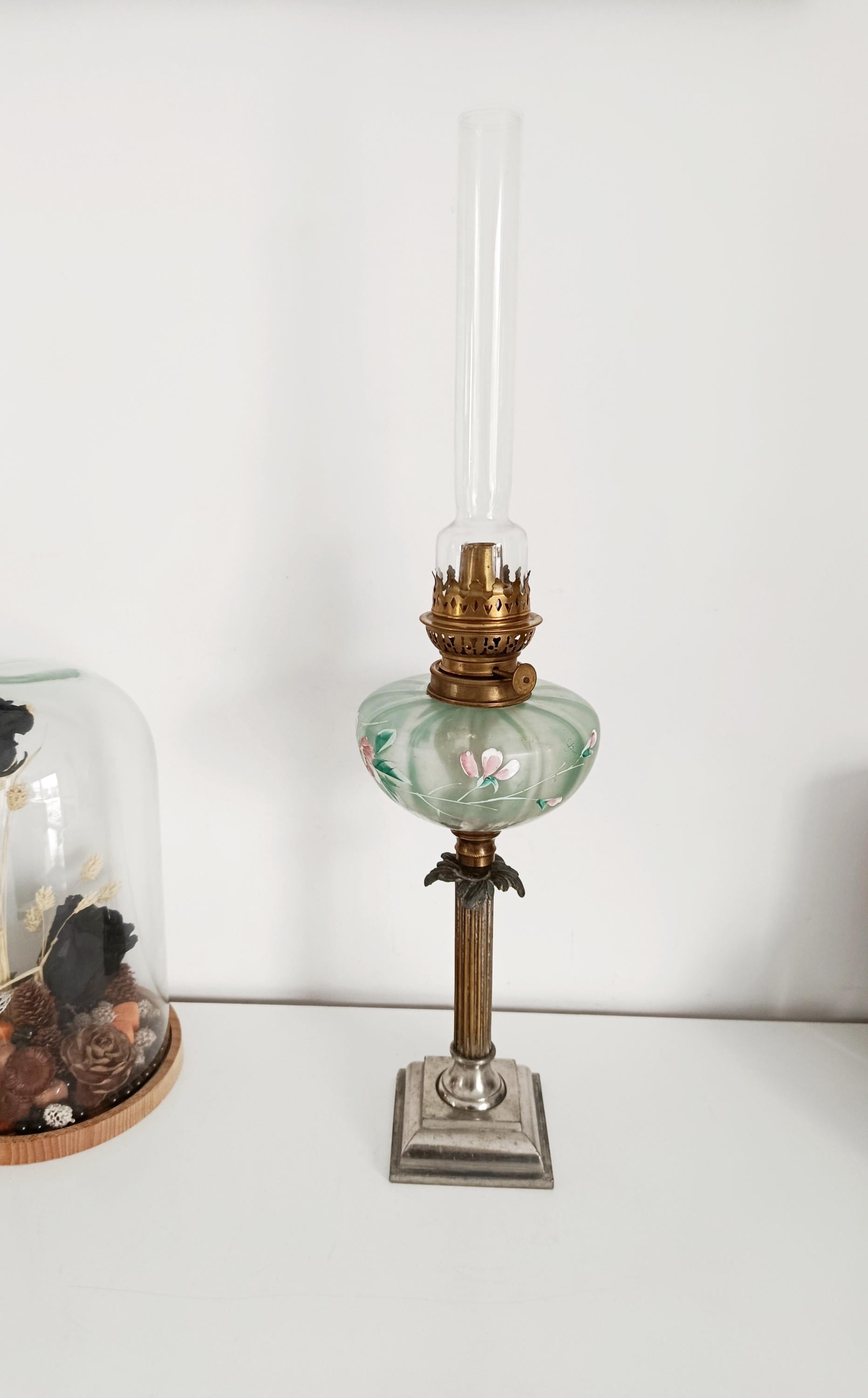 Lampe À Pétrole Ancienne Verre Peint - Napoléon Iii Lampe Sur Pied Xixe Antique Oil Lamp