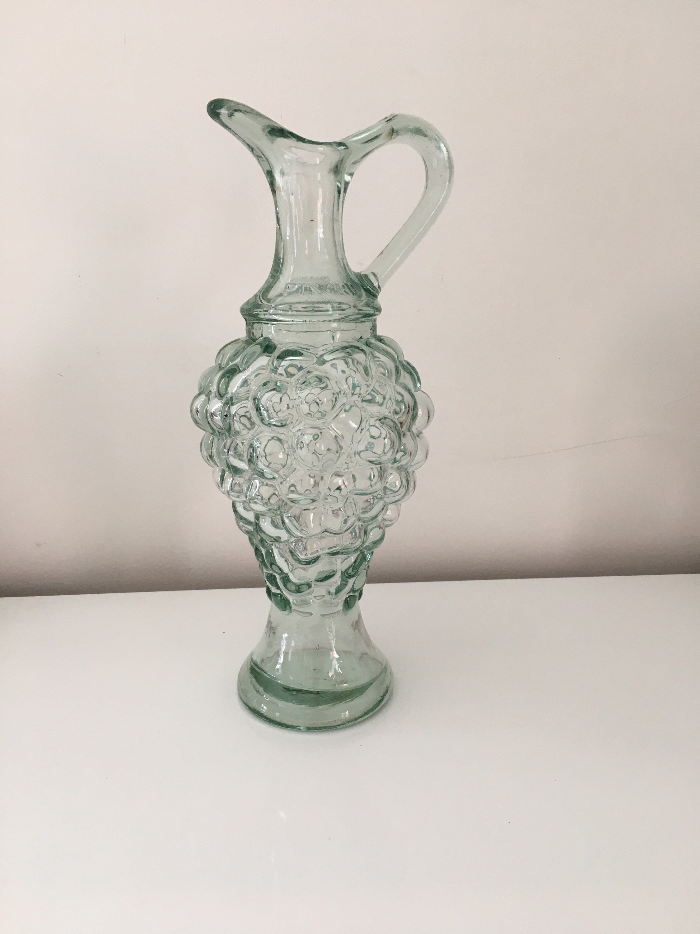 Ancienne Carafe à Vin en Verre Grappe de Raisin Pinord France Vintage