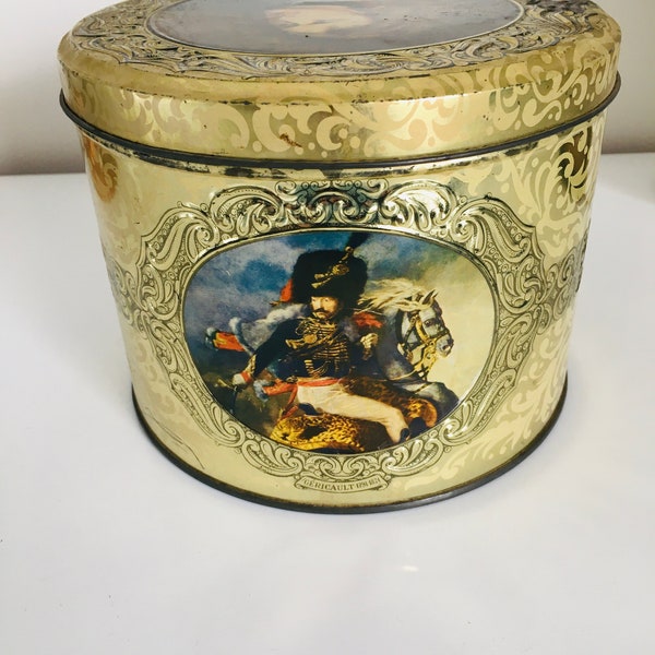 Ancienne boîte à biscuit italienne dorée tableau Napoléon vintage