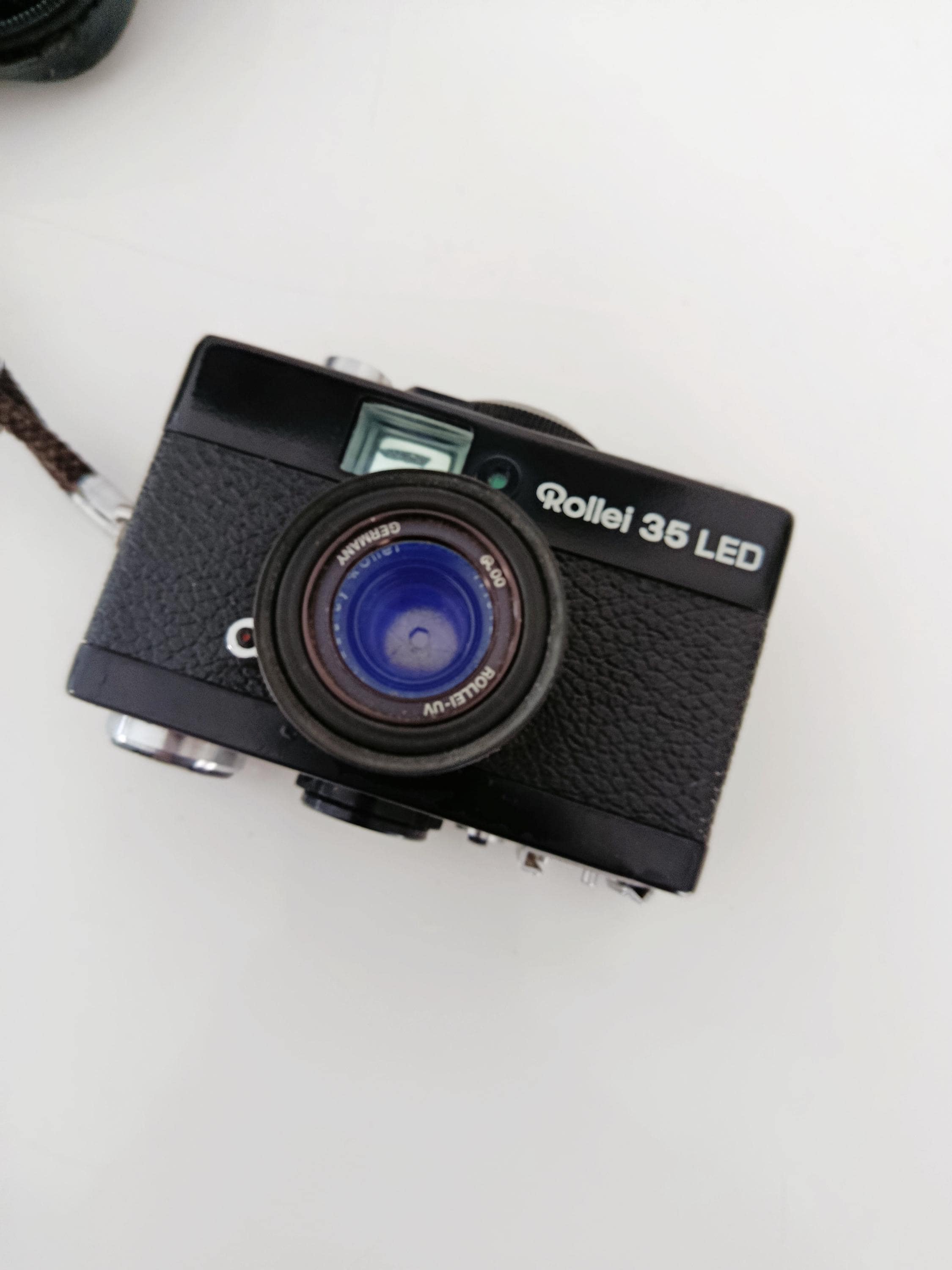 Rollei 35 LEDカメラ（フラッシュ121 BC、革製ケース付き） • 1970年代