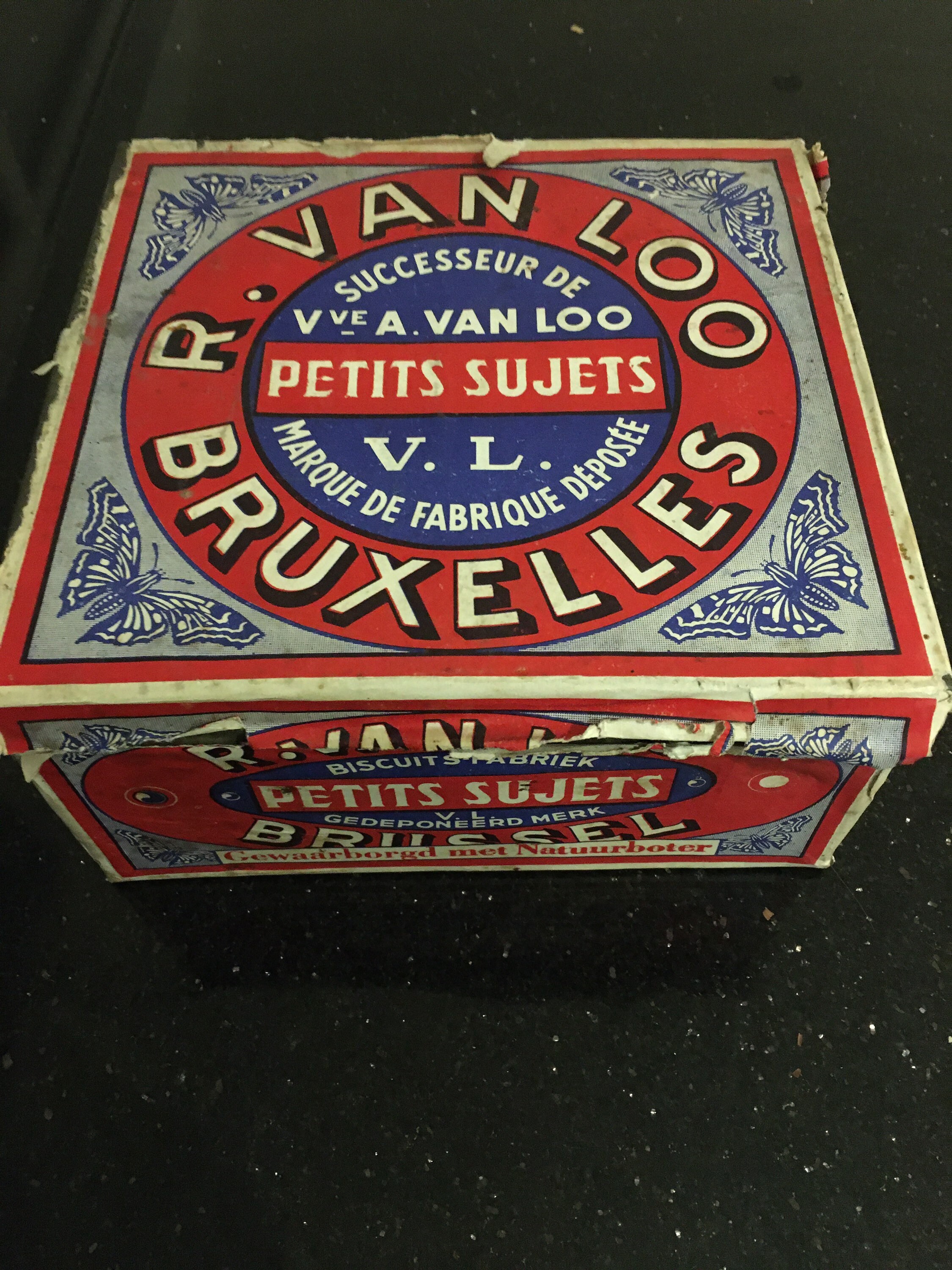 Ancienne Boîte en Métal Début Xxeme Biscuits Petits Sujets R.van Loo Biscuiterie Bruxelles Rare