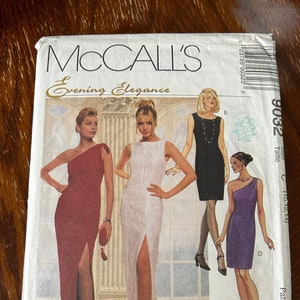 McCALL&#39;S Sewing Pattern #9032 Princess Seam Gown, Sheath Dress, Prom Dress Size C (10,12,14) UNCUT