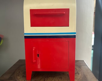 Canada Post Vintage Coin Bank - Mailbox 1970's (Without Key)