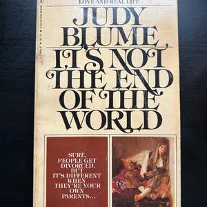 It&#39;s Not the End of the World Judy Blume Book 1979 Paperback