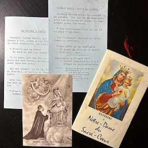 Juego de tarjetas religiosas de la Virgen María francesa vintage de 1961, folleto de oraciones católicas coleccionable